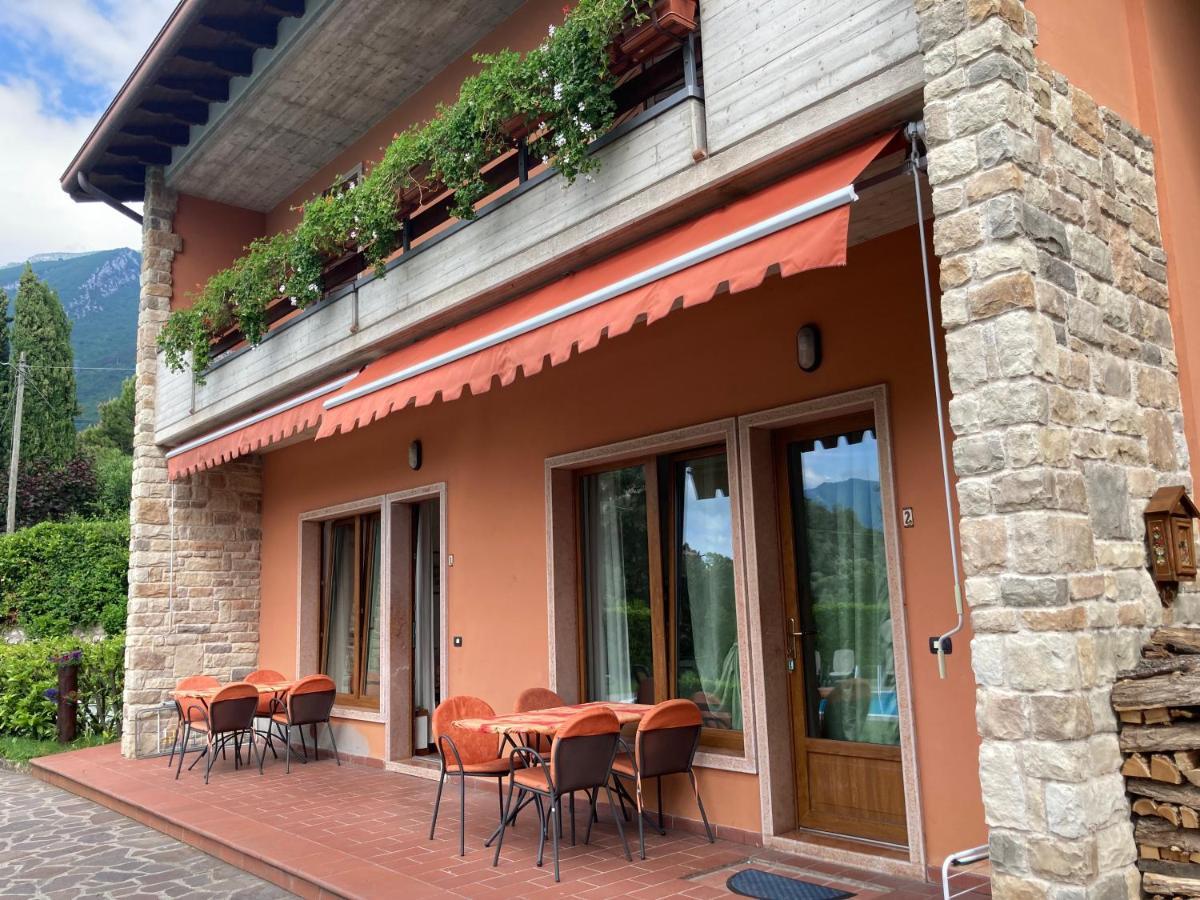 Apartments Panoramica Malcesine Bagian luar foto